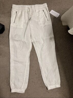 Athleta  White Jogger Linen-Blend Pants